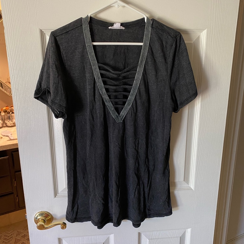 Vneck vintage style tee